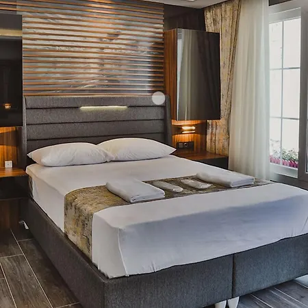 Marin Butik Bed and Breakfast Çeşme